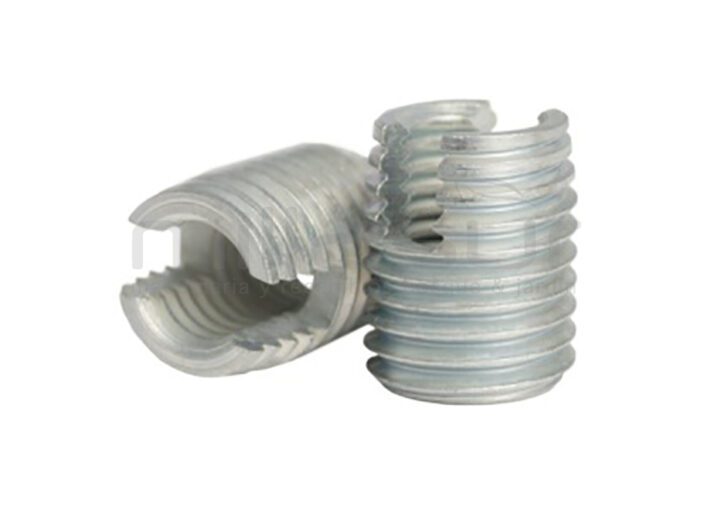 CASQUILLO REDUCTOR ROSCA M6.5X0.75 - M4X0.7 LA= 8mm